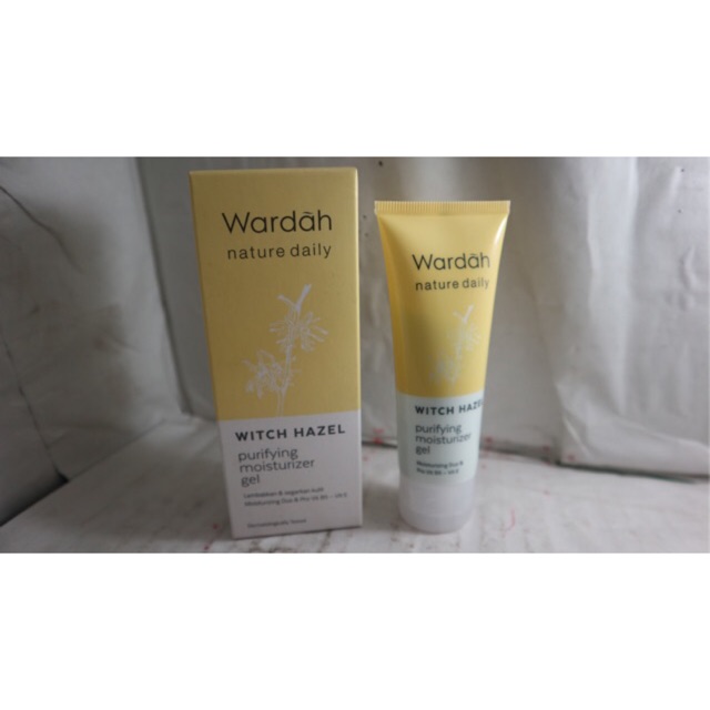 Wardah nature daily witch hazel purifying moisturizer gel 40 ml