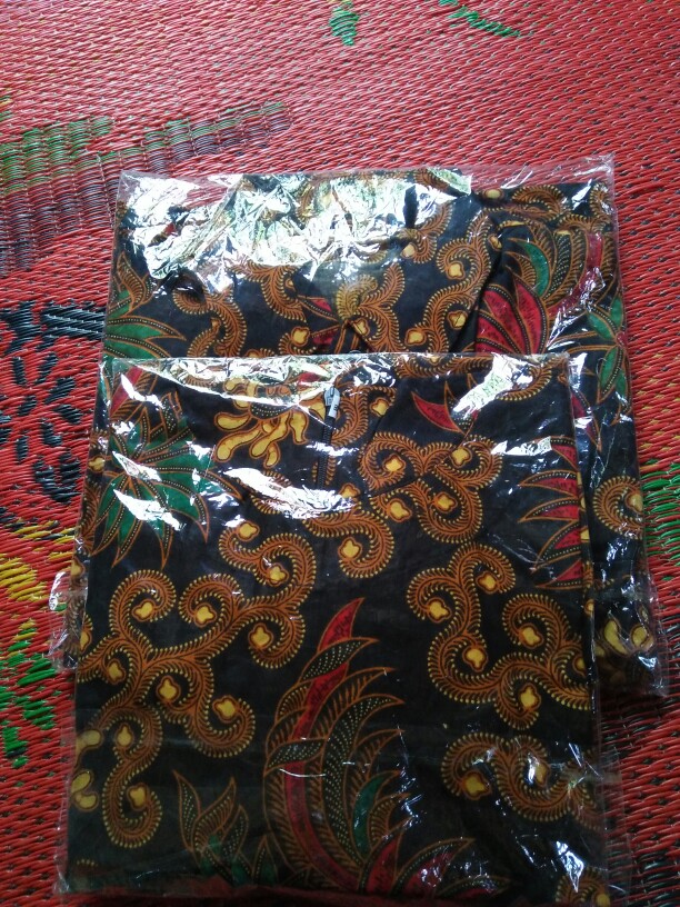 Maura Couple - Sania Ruffle Batik Couple Ori Ndoro Jowi Dnt Garansi Termurah Shopee - Pinguin Gurita