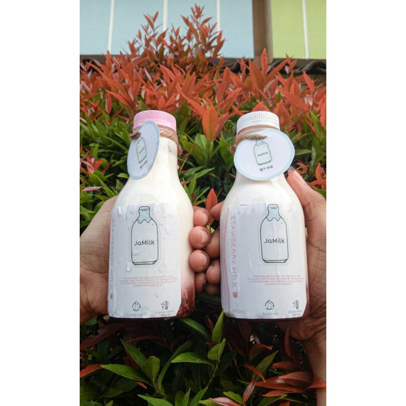 

Korean Strawberry Milk (Min. Pembelian 2 bottle)