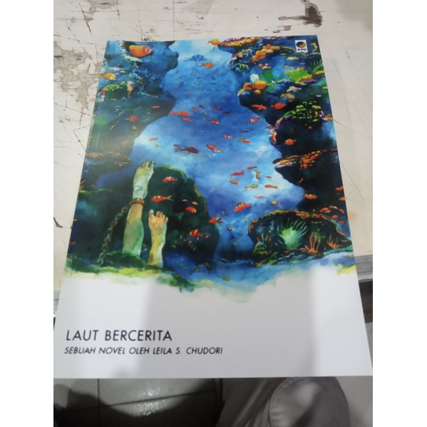 Buku Laut Bercerita