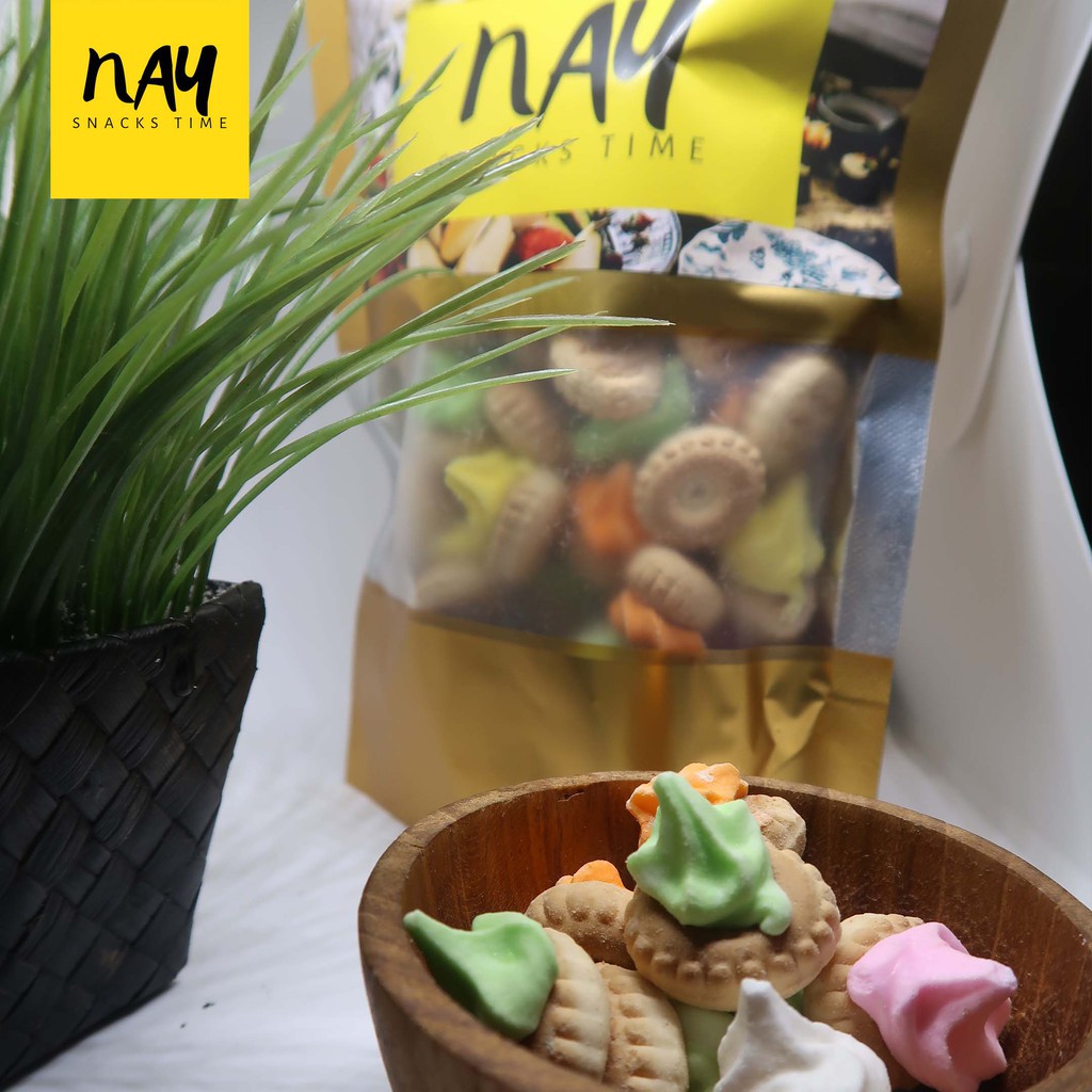 

Kue Germ Kembang Manis