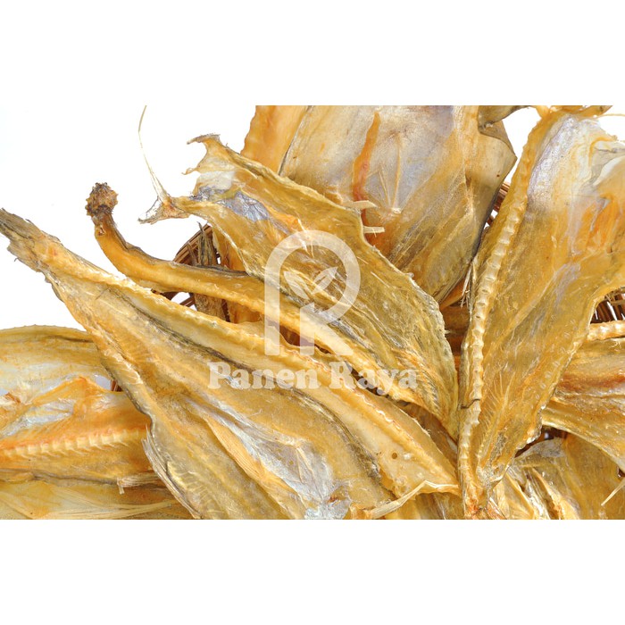 

Ikan Asin Tipis Jambrong Mentah 80gr