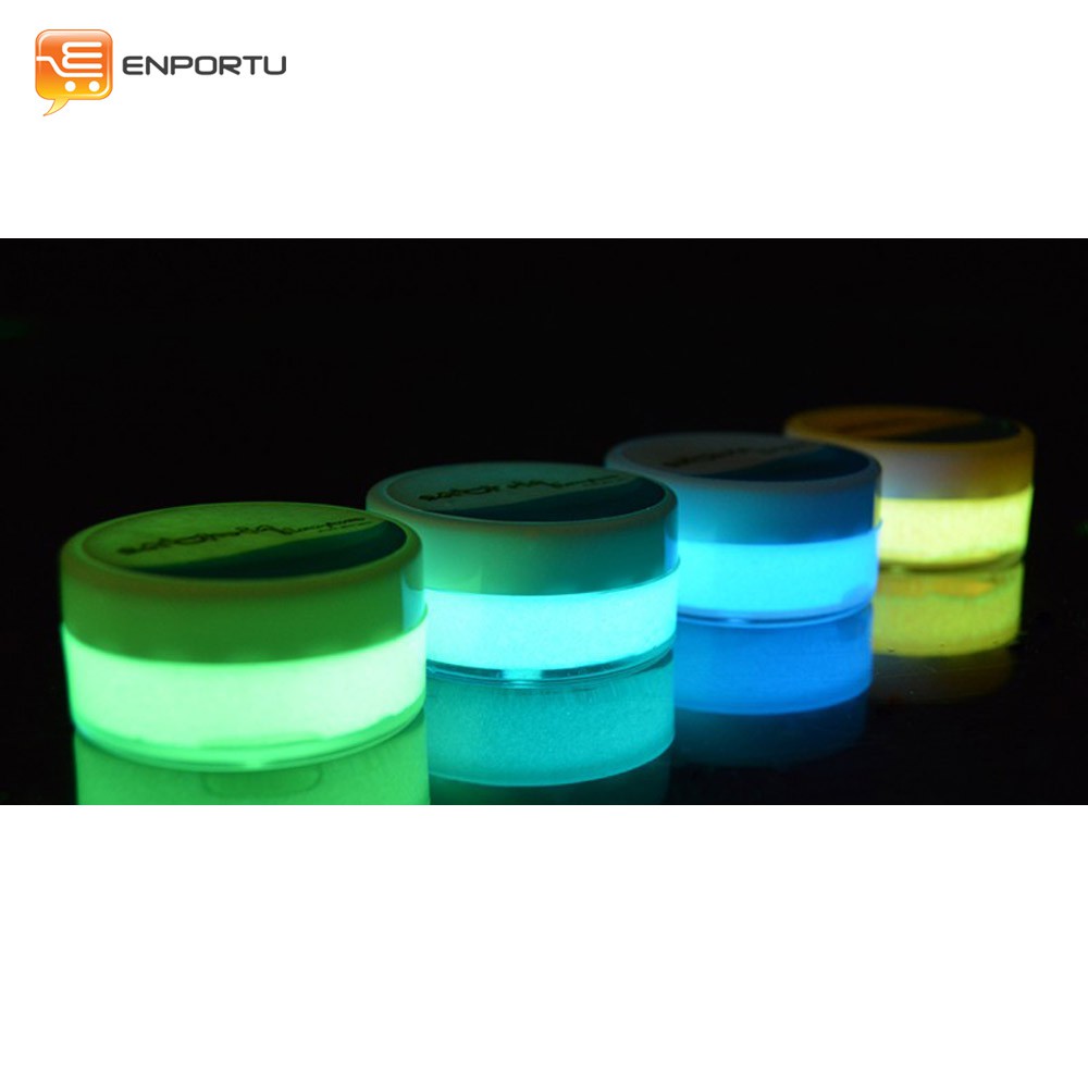 

Cat Warna Glow in The Dark Satiniq Luminos