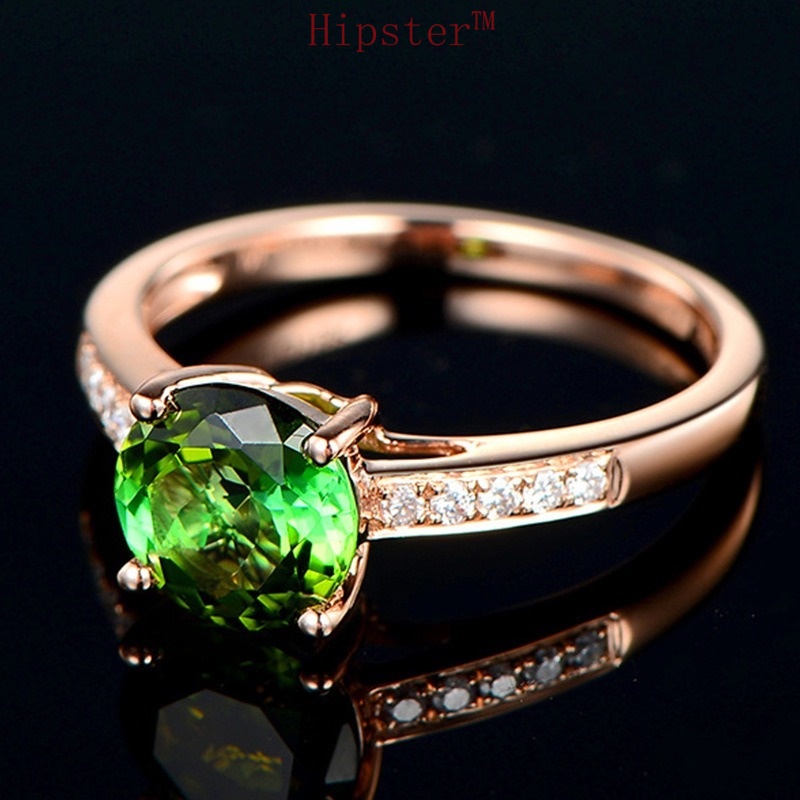 European and American Fashion Light Luxury Emerald Ring