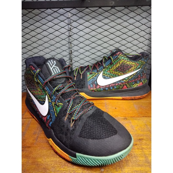 Nike Kyrie 3 Bhm