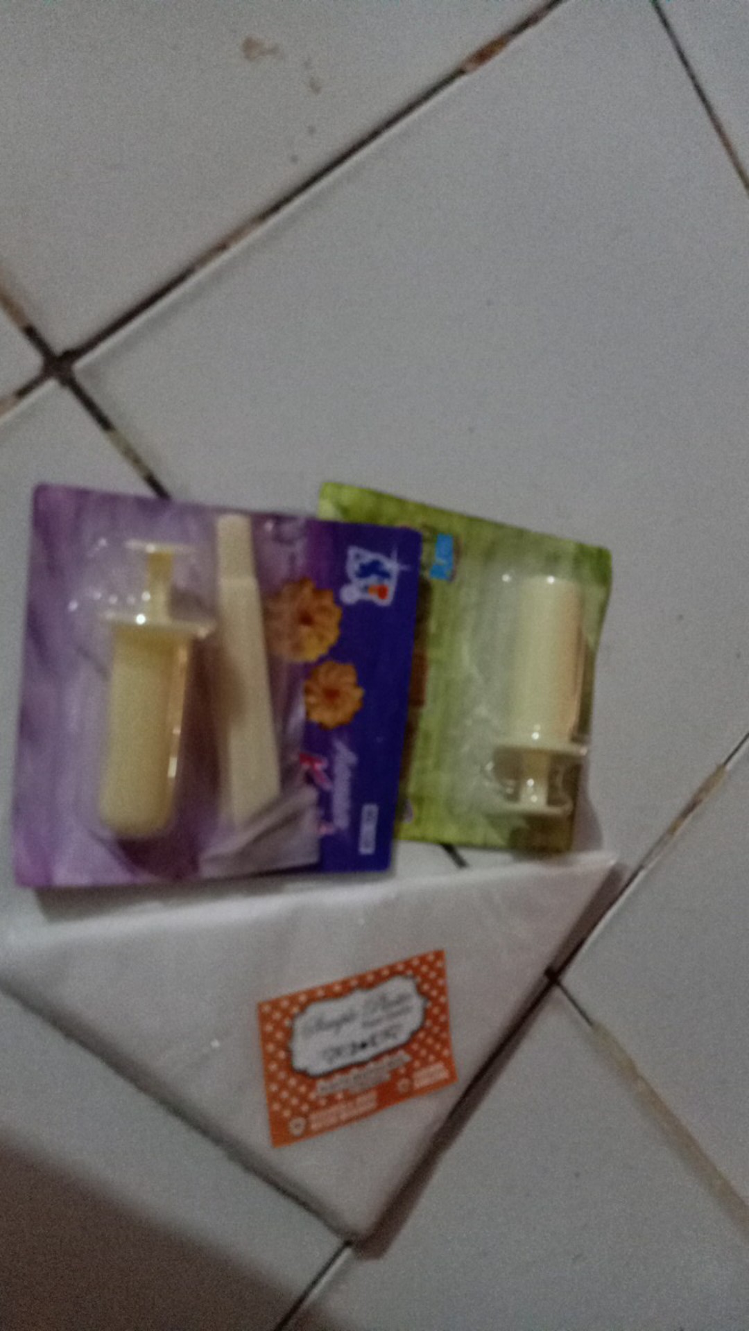 1 Pcs Jepit Plastik Bunga Nastar Malaysia