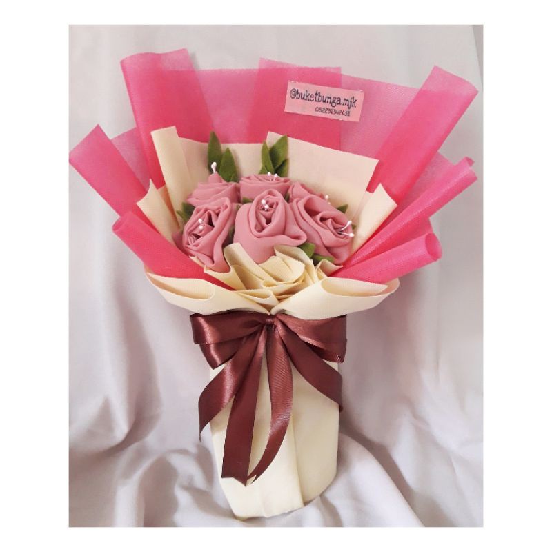 Buket Hijab/ Buket Wisuda/ buket Bunga/ Kado Wisuda