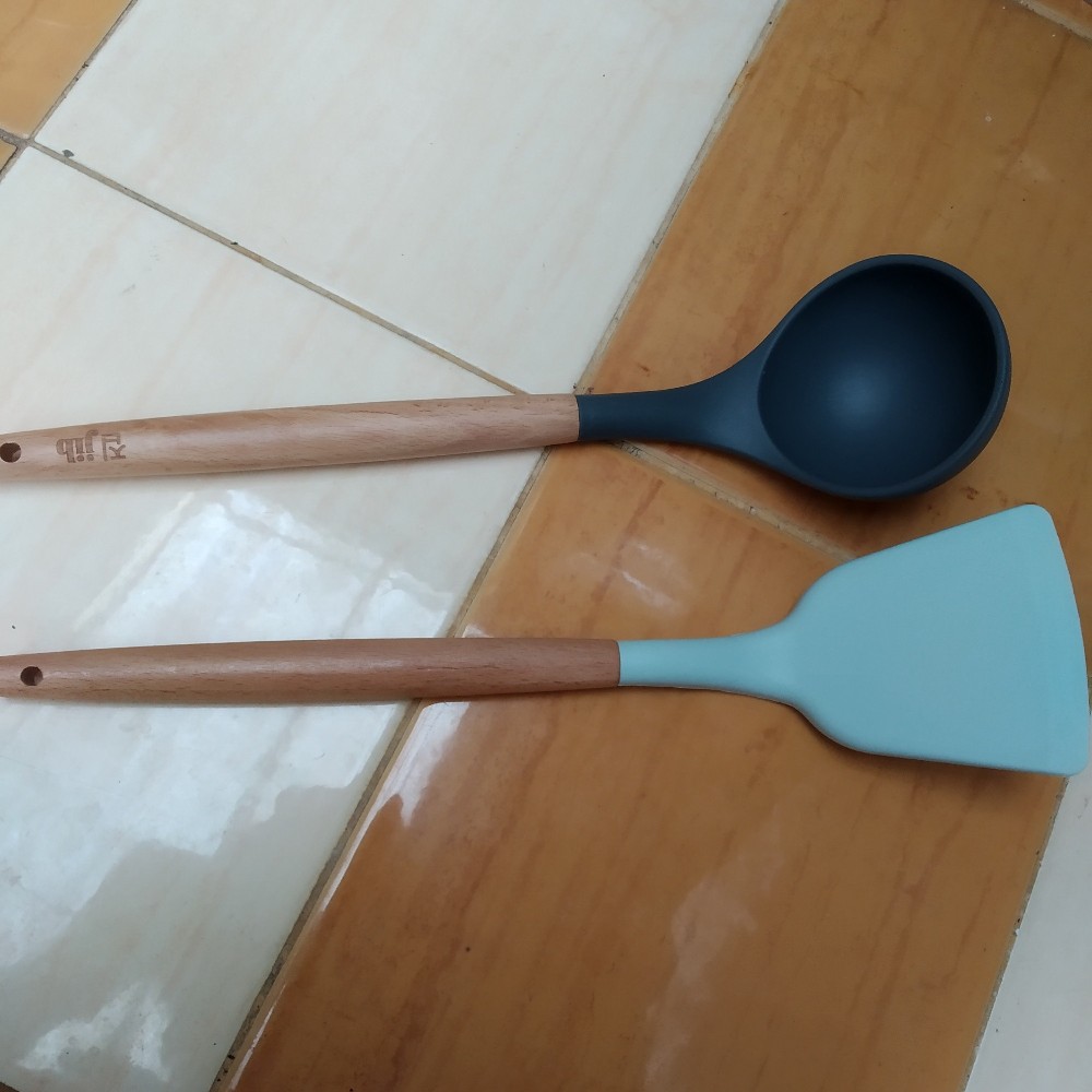 Orinoco Alat Masak Sutil Silicone Solid Turner / Tahan Panas Anti Leleh / Or-203a Tosca