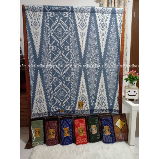 Kain sarung wadimor motif bali