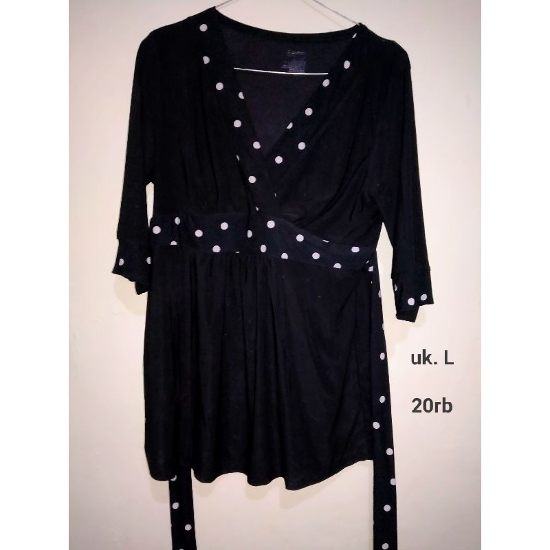 blouse wanita preloved