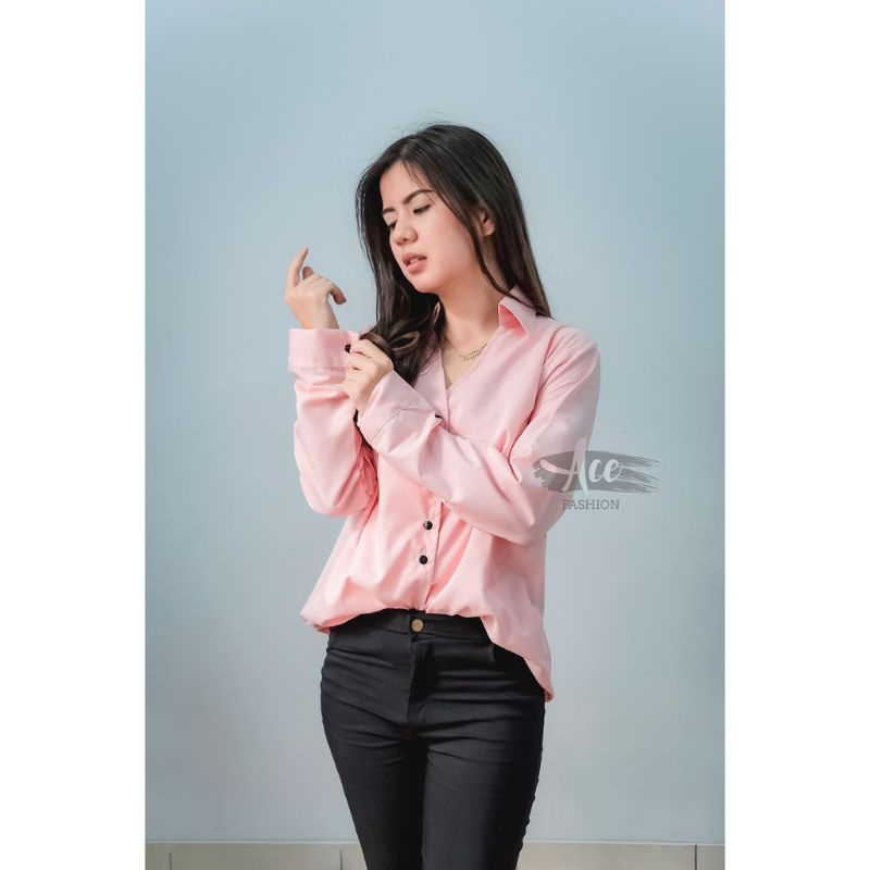 V Carol Tshirt / Kemeja Carol
