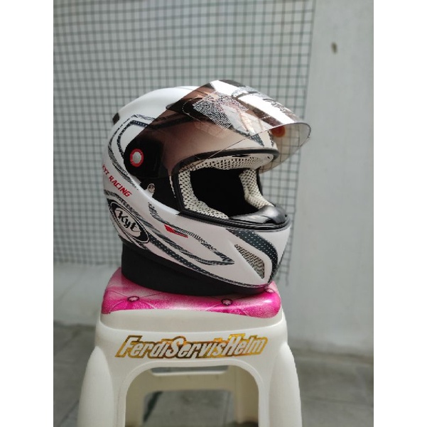 Kyt C4tech Helm Fullface Fiber Composite Putih Visor Smoke race helmet termurah