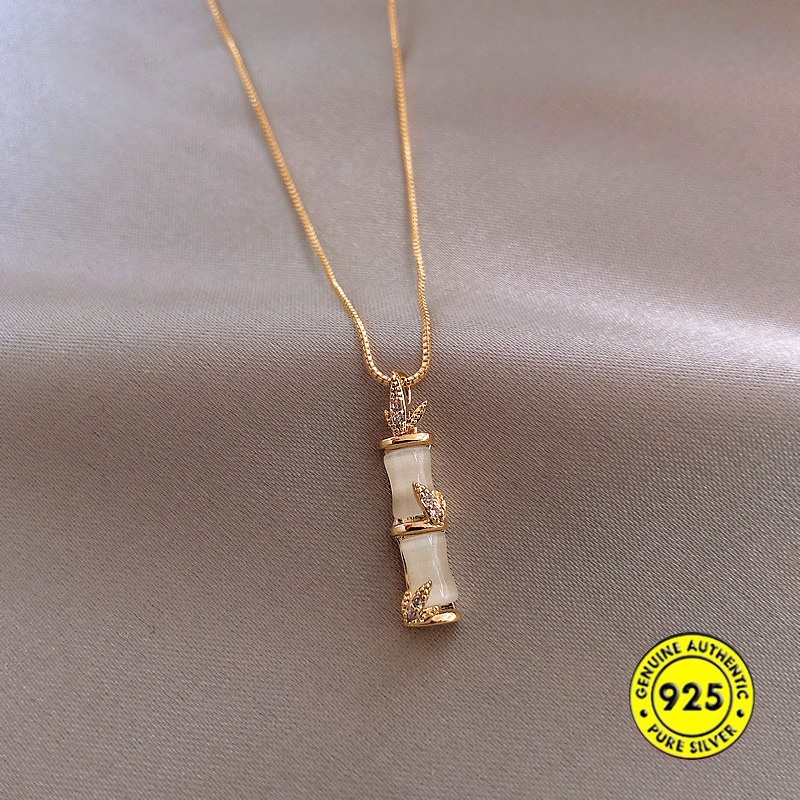 Kalung Rantai Dengan Liontin Bambu Untuk Wanita