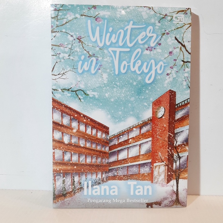 Gramedia Makassar - Winter in Tokyo