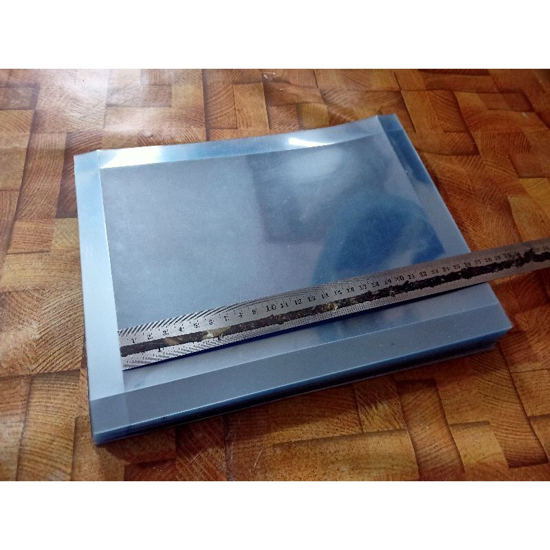 

Tutup Fullmika 25x18x3