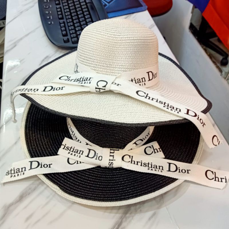 Topi Pantai Christian Dior Pita topi wanita