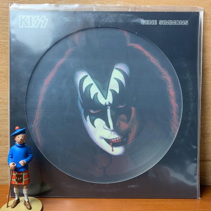 VINYL GENE SIMMONS (KISS) - GENE SIMMONS (1LP,180G,PIC DISC)