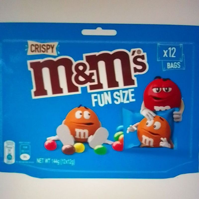 

cokelat m&m's crispy milk chocolate fun size isi 12 packs