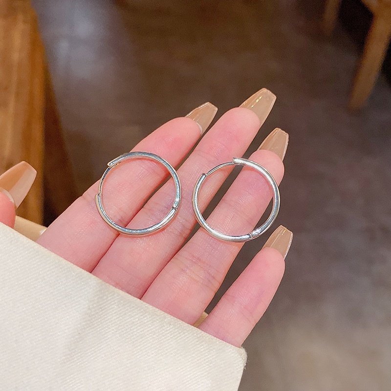 Anting Tusuk Bentuk Lingkaran Bahan 925 silver Untuk Wanita