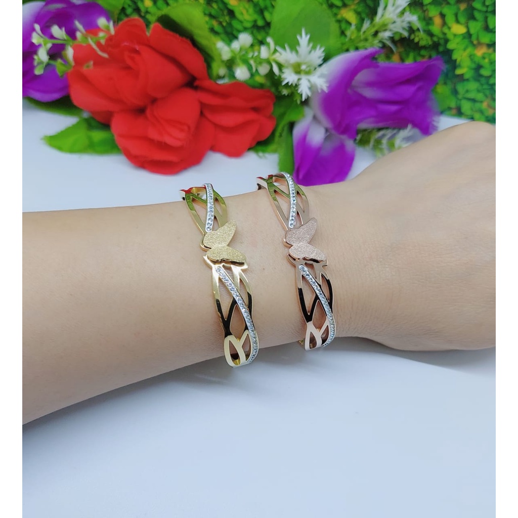 Set titanium gelang,cincin dan anting perhiasan wanita 0082