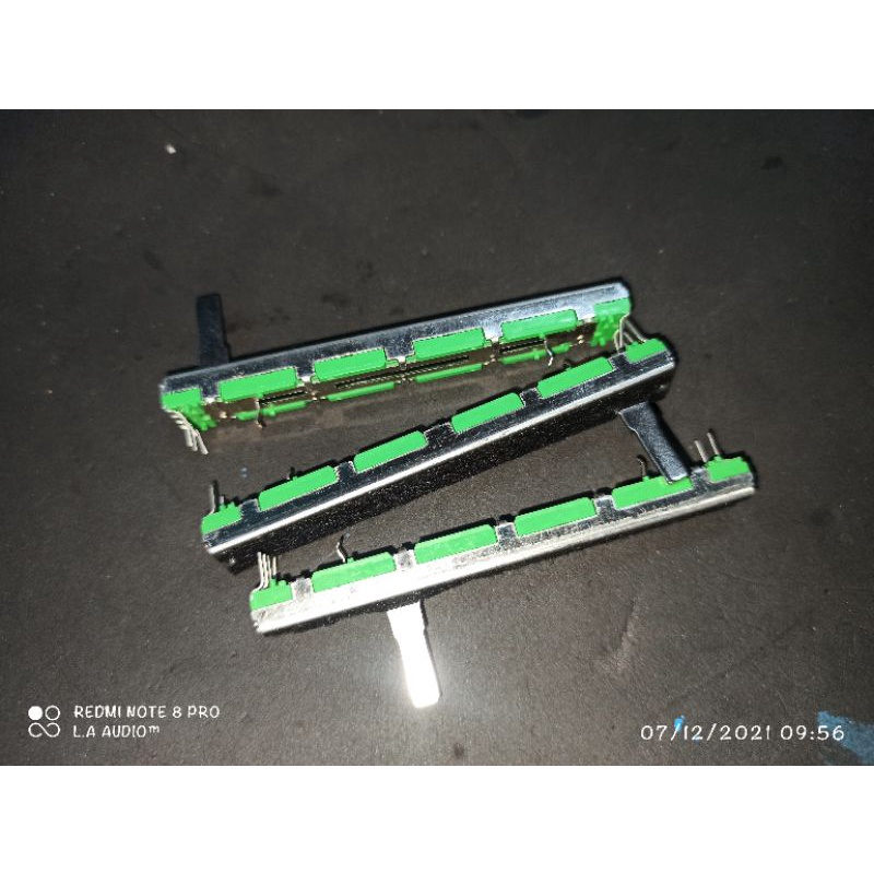 fader mixer yamaha behringer mackie dll