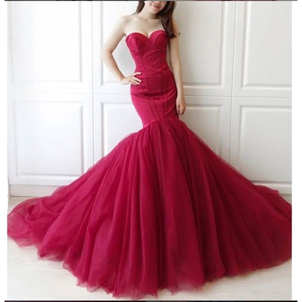 gaun wedding merah maroon/ gaun pengantin,gaun nikah