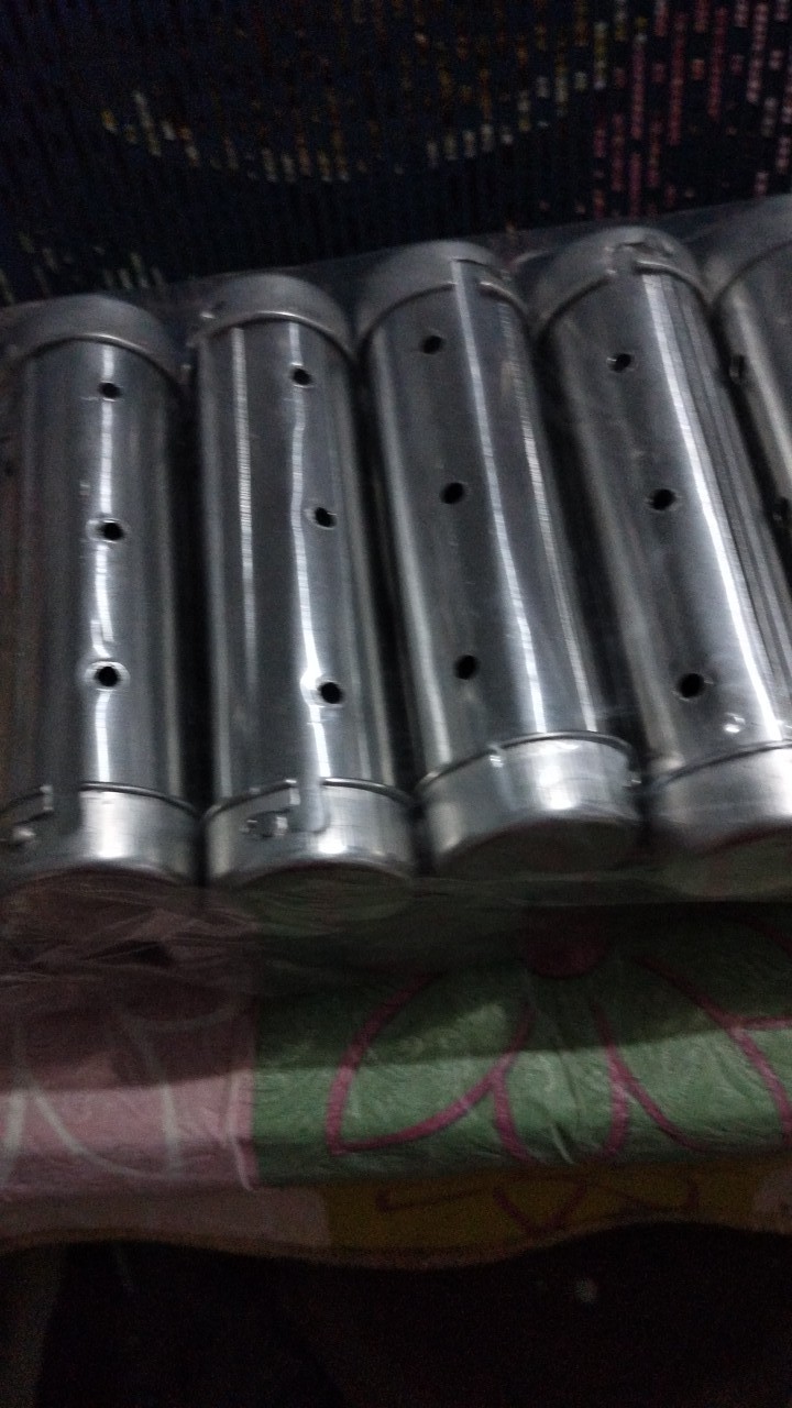 Cetakan Lontong 4 X 15cm Alumunium   Tb