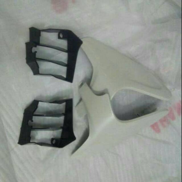 Air scop air scoop cover tangki scorpio G original