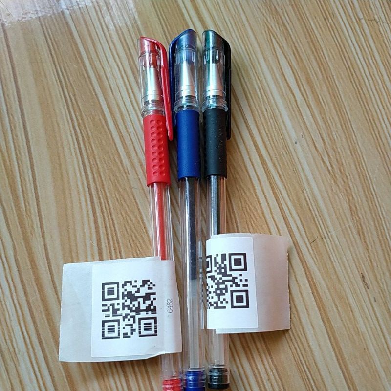 

Bolpoin tinta cair enak buat nulis