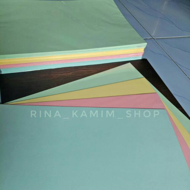 Kertas Cover F4 Kertas Cover Makalah Atau Kliping Isi 6 Pcs Shopee Indonesia