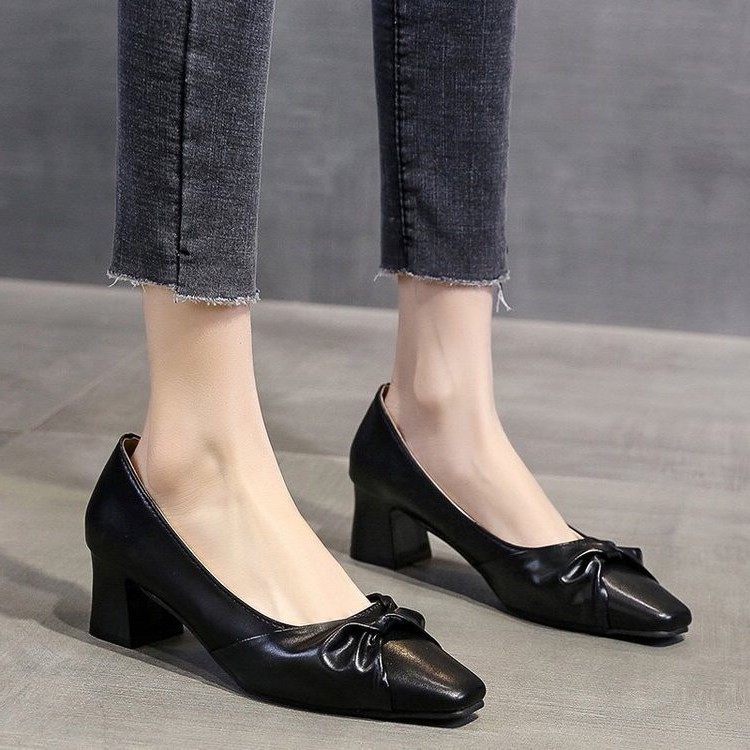 AVANCEID 1906 Sepatu Wanita Sneakers Import Heels Kantor