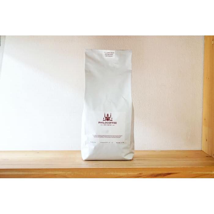 

Biji Kopi Arabika Gayo Kenawat Gilbas 1kg | Wet Process Wet Hulled - kkp1389