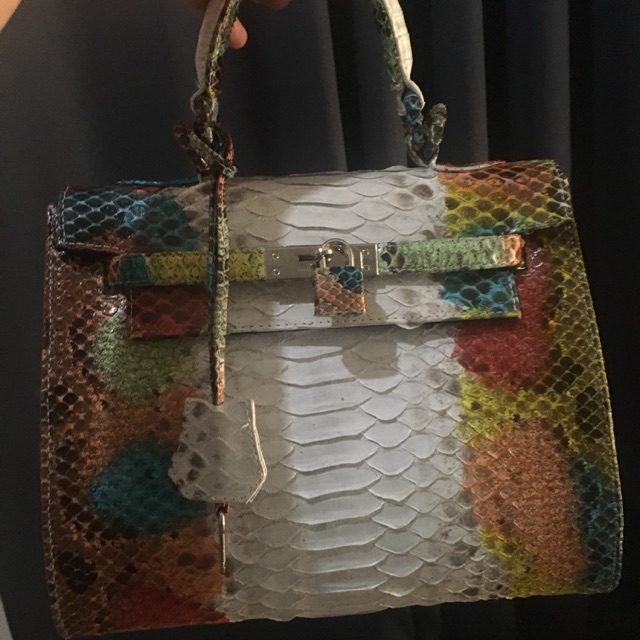 Tas kulit ular « Rainbow Handbag »