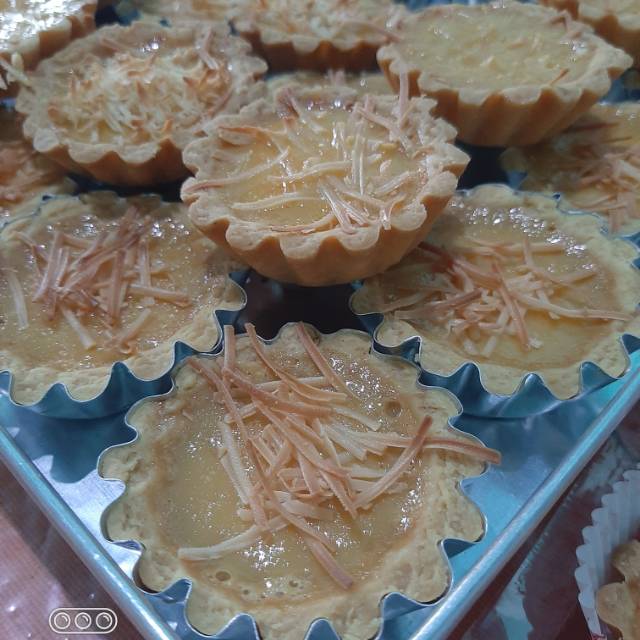

Kue Pai Pie Susu Keju Handmade / Pai SK / Pie keju