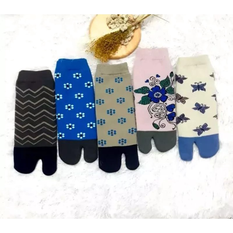 KAOS KAKI JEMPOL NILON MOTIF WANITA UKURAN PENDEK SEMATA KAKI MODEL TERBARU