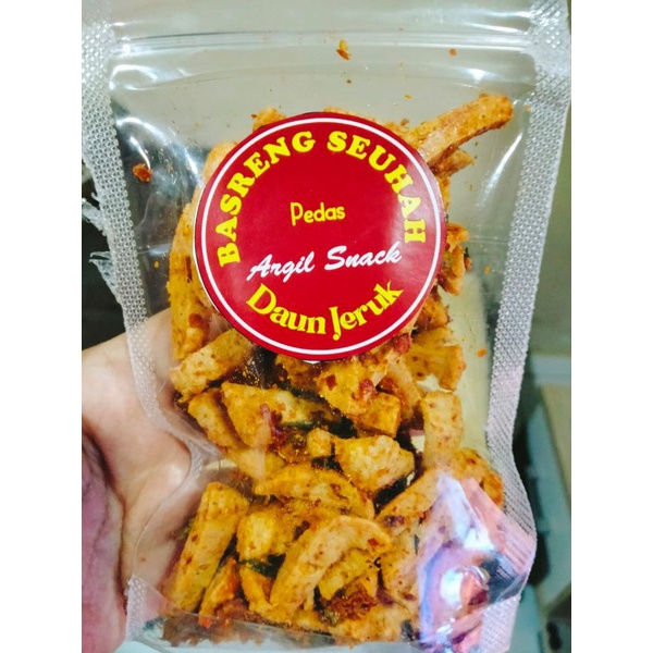 

basreng daun jeruk pedas 100 grm