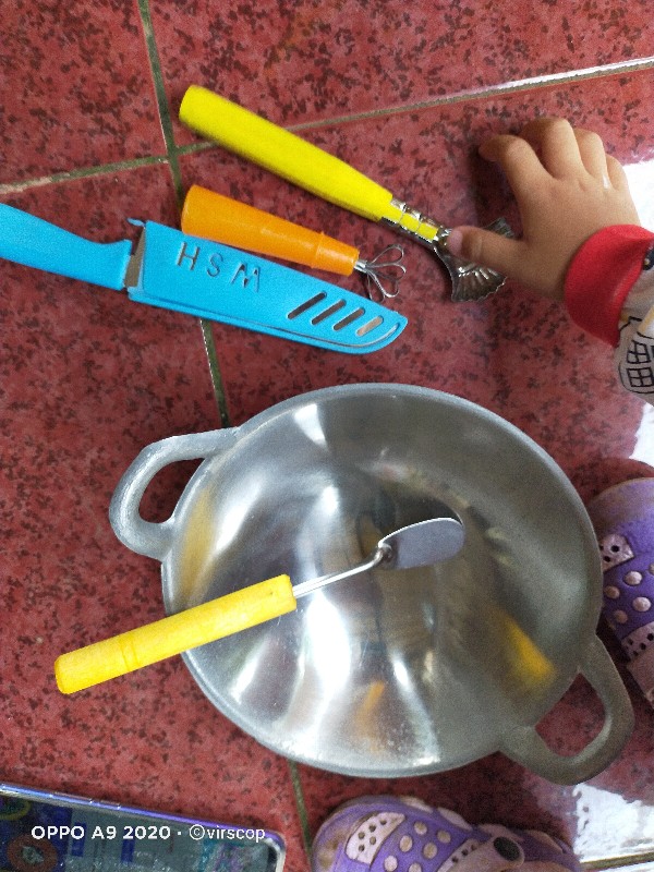 Pisau Dapur Kupas Buah Dan Sayur Besar Potong Tajam Stainless Anti Karat Serbaguna