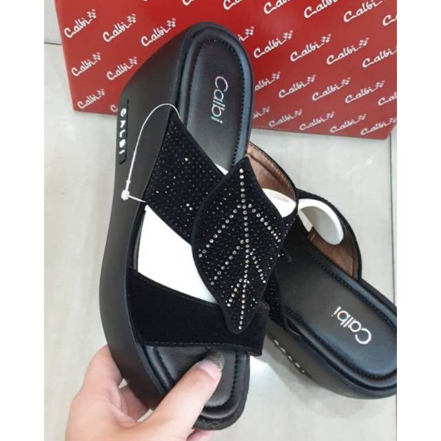 Wdges calbi daun hitam