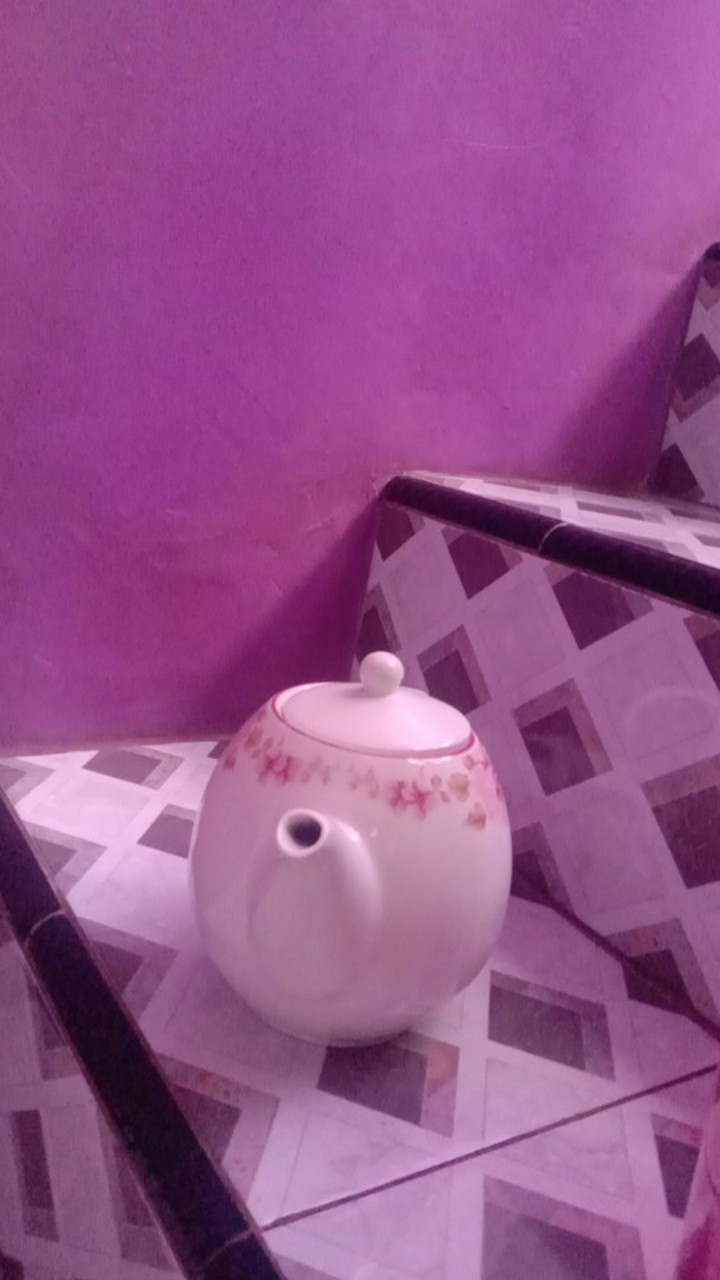 Teko Keramik / Teko Teh / Teko Motif / Tea Pot Pink Rossie Siera Kpc-03tp