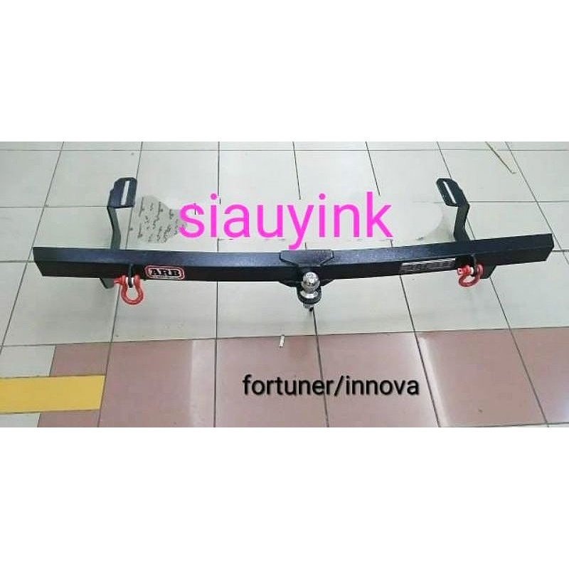 Towing bar anting besi bumper belakang ARB mobil Innova Fortuner