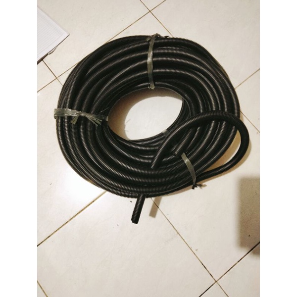 bungkus kabel 15mm belah universal buat membungkus kabel mobil,motor  dll