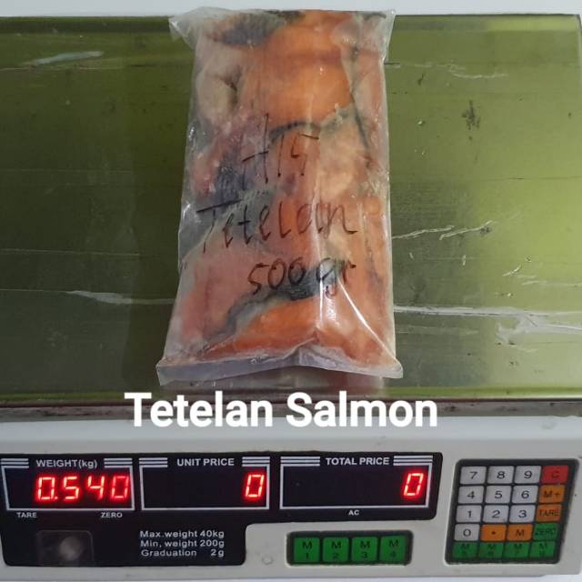 

Tetelan salmon 500 gram