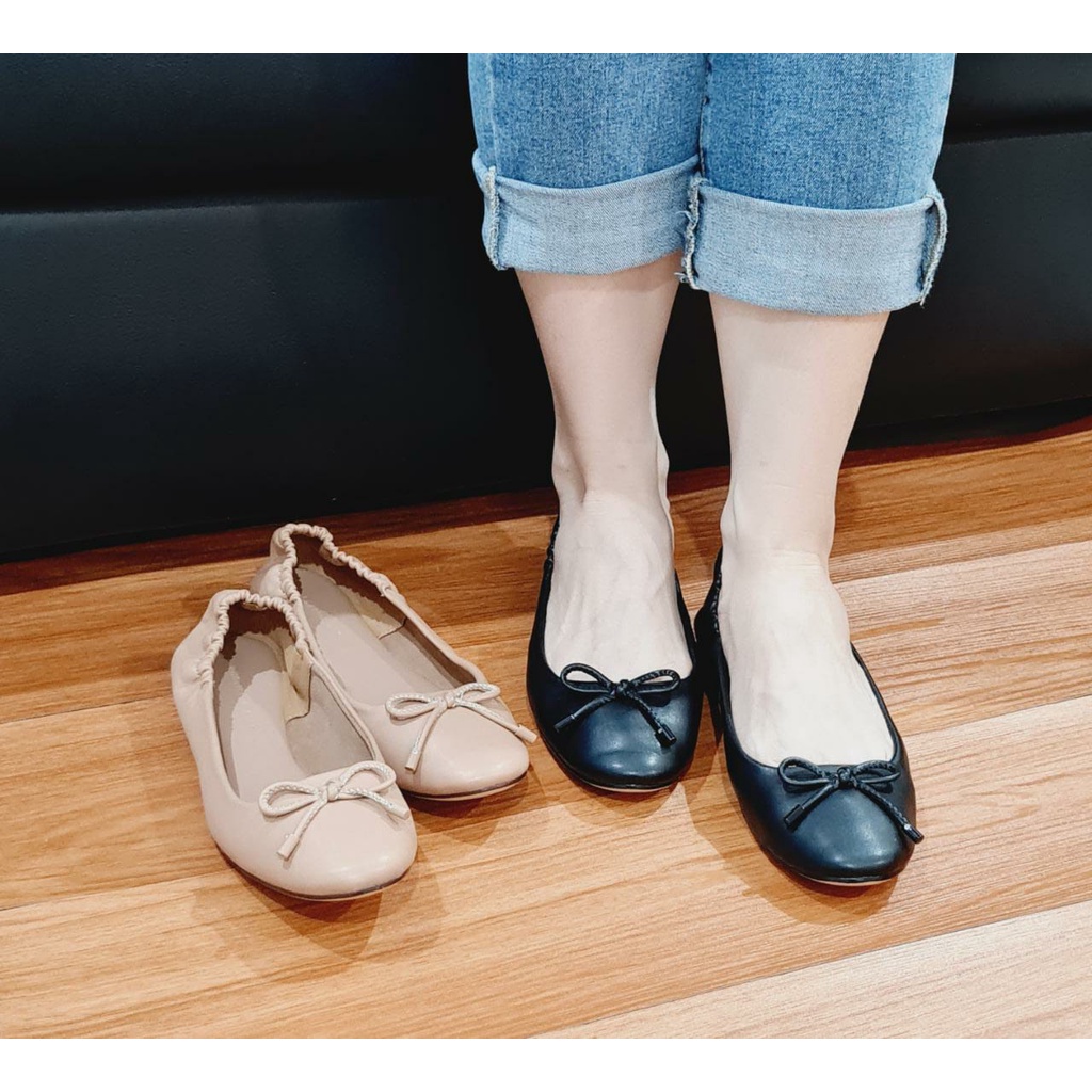 Sepatu Wanita C*K 284 - SNR Flat 1,25cm