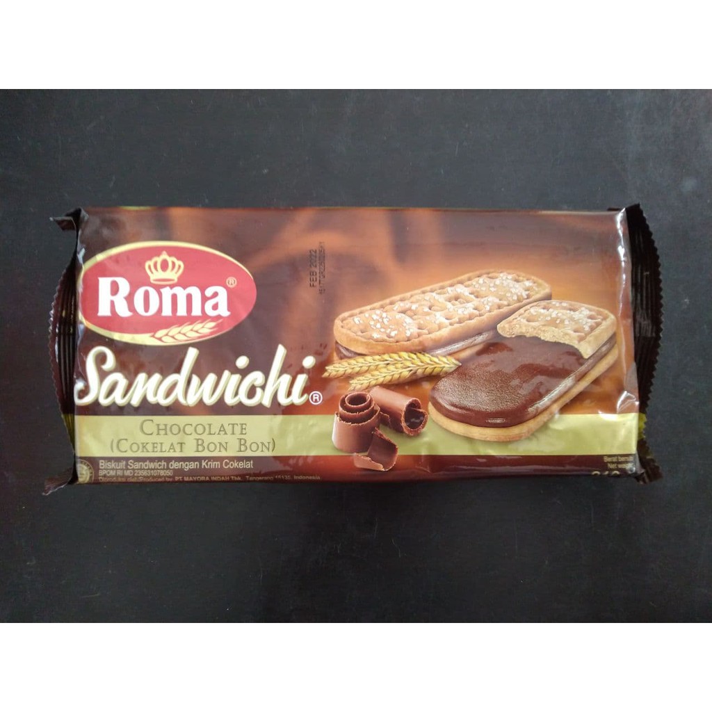 Biskuit Roma Sandwich Coklat