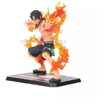  HARGA  GROSIR ACTION  FIGURE  ONE PIECE LUFFY ZERO PORTGAS D 