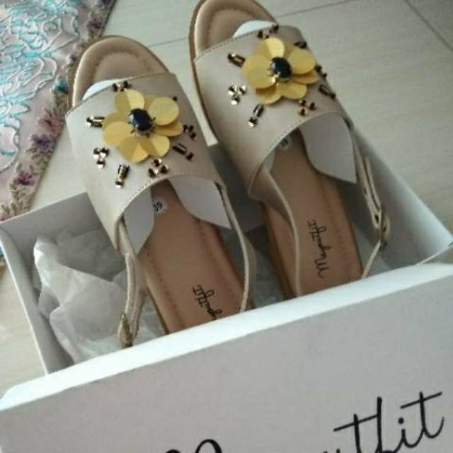 Findria Sandal Mayoutfit/ sepatu sandal mayoutfit