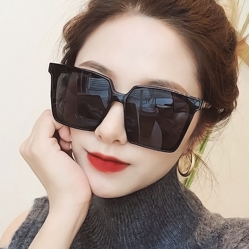 Fashionable Korean style personality street shooting big frame men's and women's sunglasses