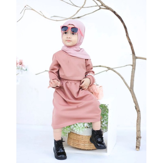 MILLIE SET CROP TOP SETELAN ANAK PEREMPUAN BEUZEE