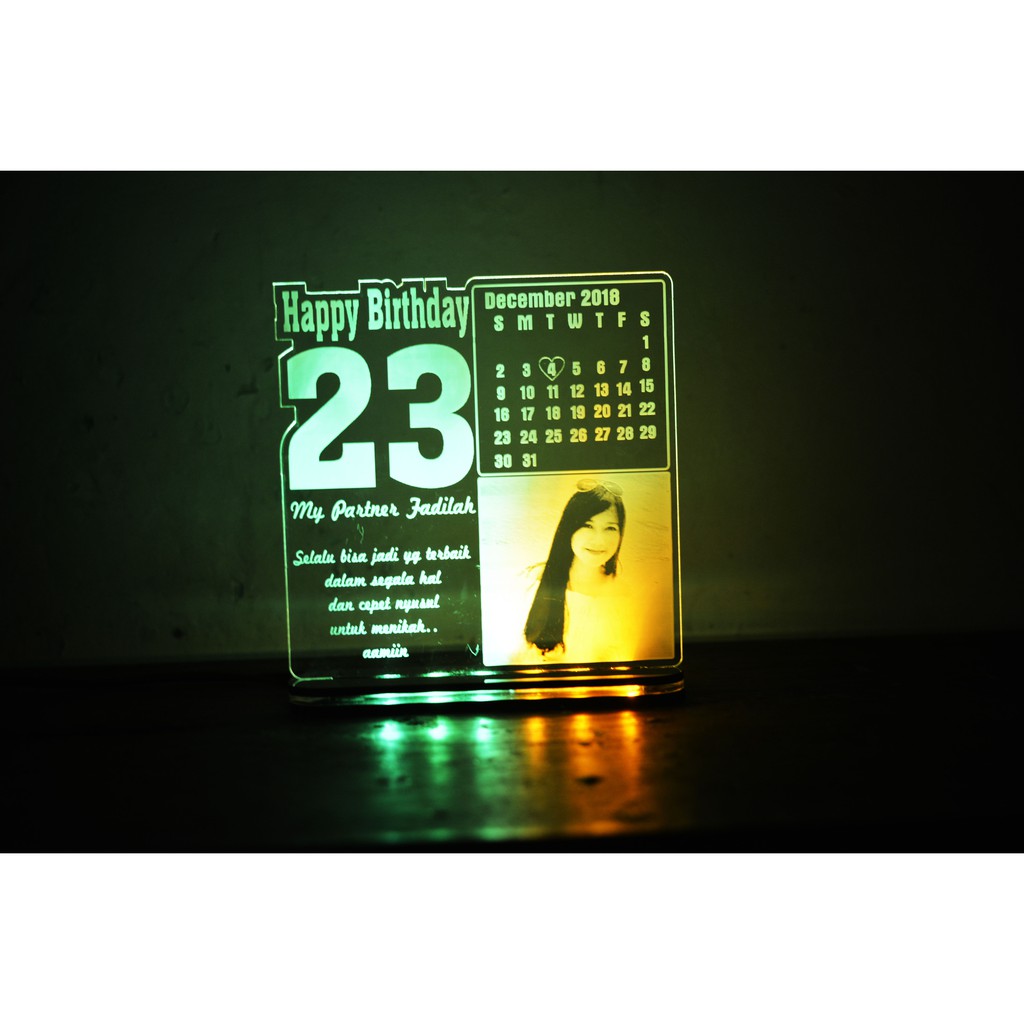 LAMPU ACRYLIC CUSTOM / LAMPU CUSTOM ACRYLIC / LAMPU FOTO / LAMPU WAJAH / LAMPU AKRILIK / KADO UNIK