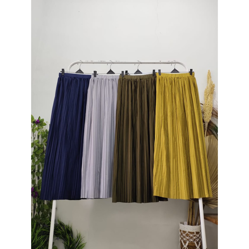 Rok Plisket Suede Panjang London Girl Import | Rok Plisket Suede London Girl Panjang